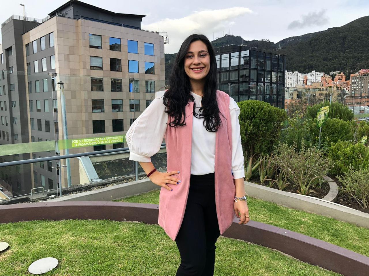 Laura Marcela Sierra - Psicóloga